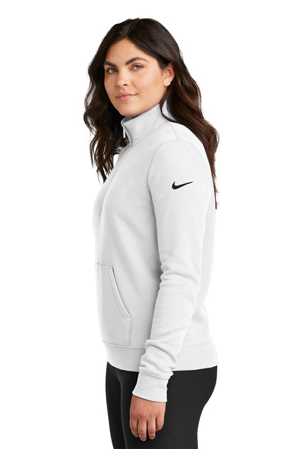 Nike Women's Club Fleece Sleeve Swoosh 1/2-Zip