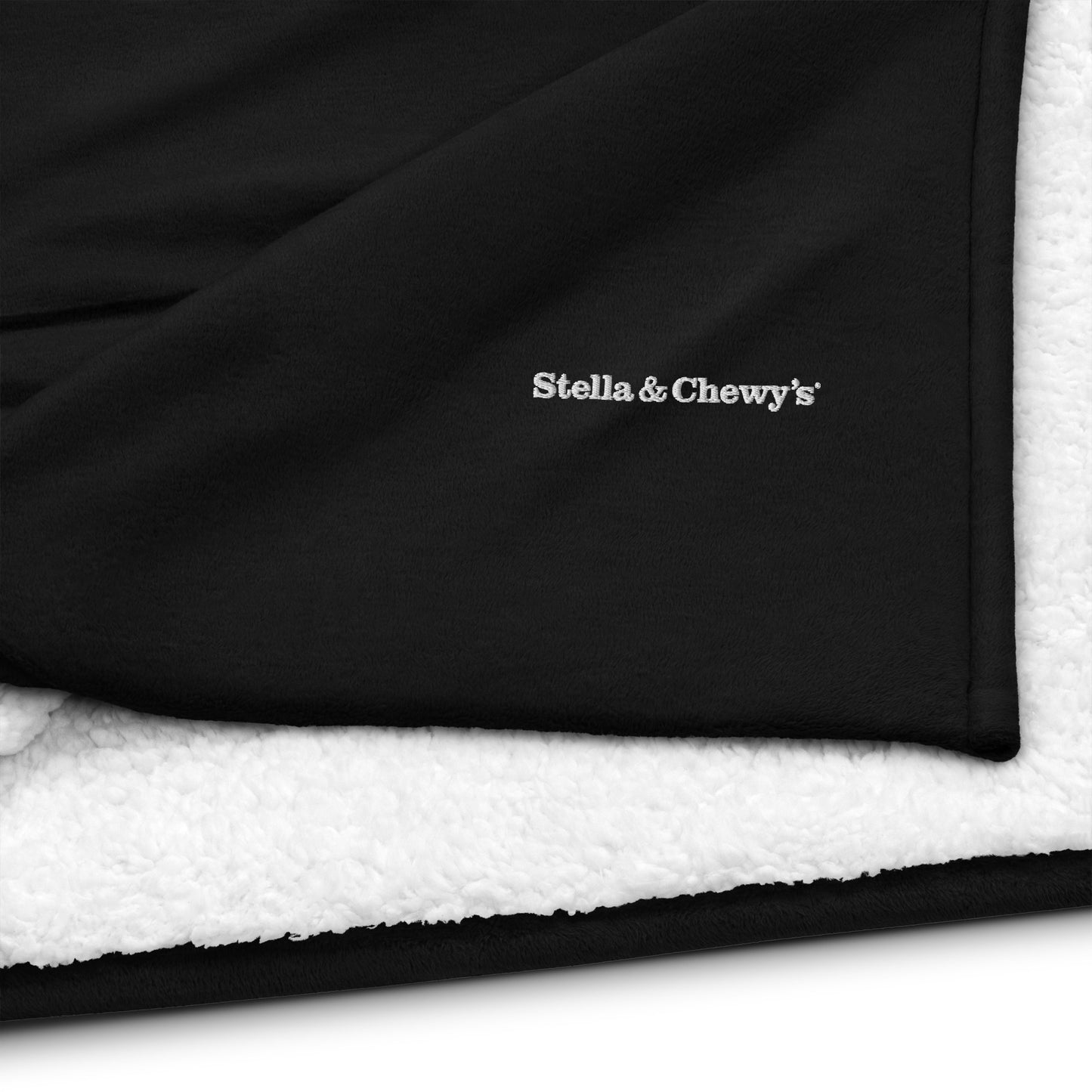 Premium sherpa blanket - Stella and Chewy's